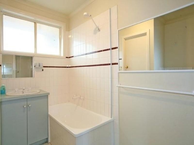 3/14 Blenheim Street, Bentleigh East VIC 3165