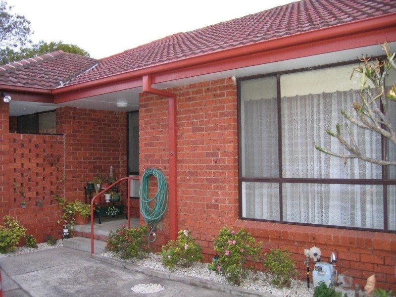 3/4 Normanby Street, Hughesdale VIC 3166