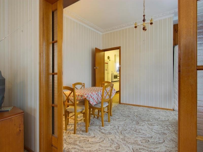 2 Sumersett Avenue, Oakleigh South VIC 3167