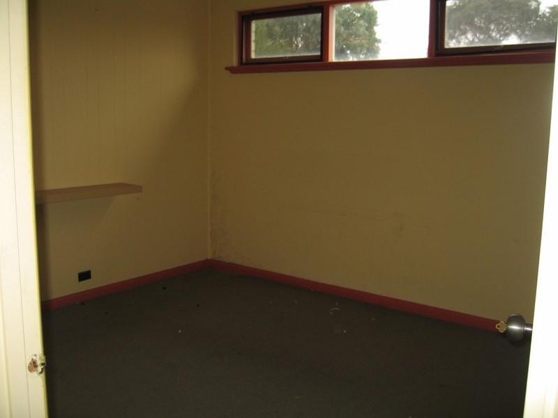 2a Palmerston Grove, Oakleigh VIC 3166