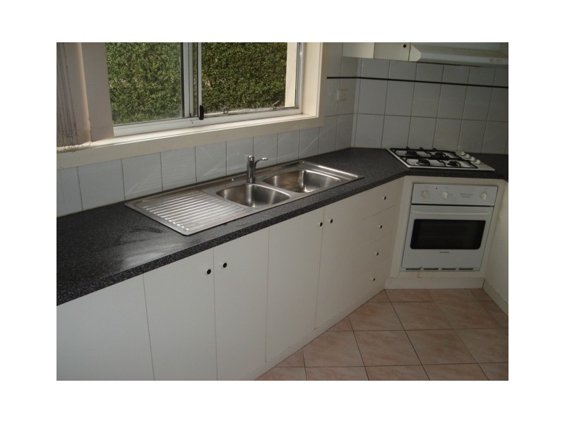 2/1 Coane Street, Oakleigh East VIC 3166