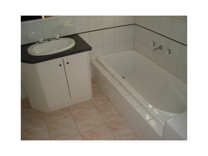 2/1 Coane Street, Oakleigh East VIC 3166