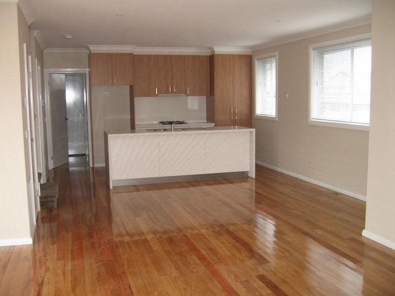 1/6 Hourigan Avenue, Clayton VIC 3168