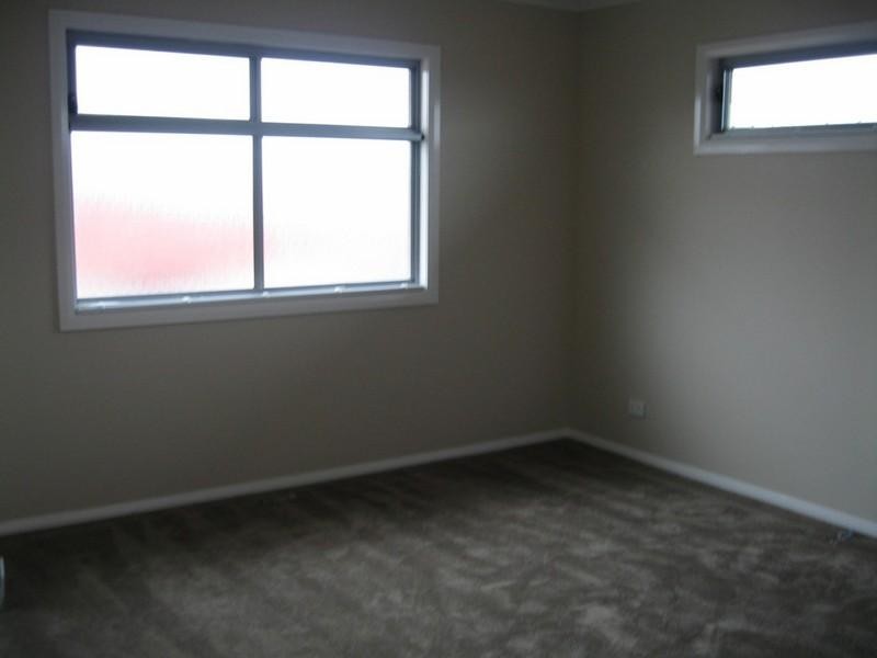 1/6 Hourigan Avenue, Clayton VIC 3168