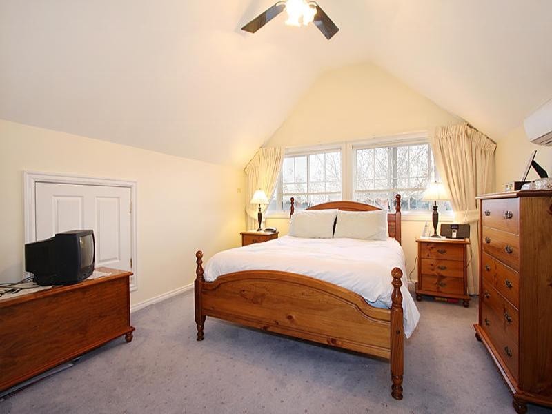 24 Oxford Street, Oakleigh VIC 3166