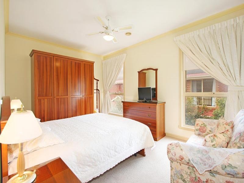 4 Baynton Street, Oakleigh East VIC 3166