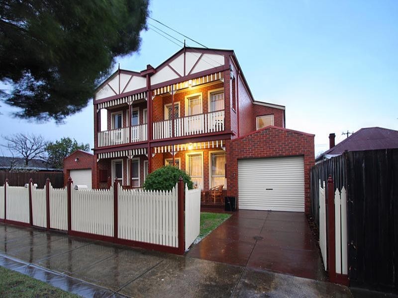 4a Swindon Road, Hughesdale VIC 3166