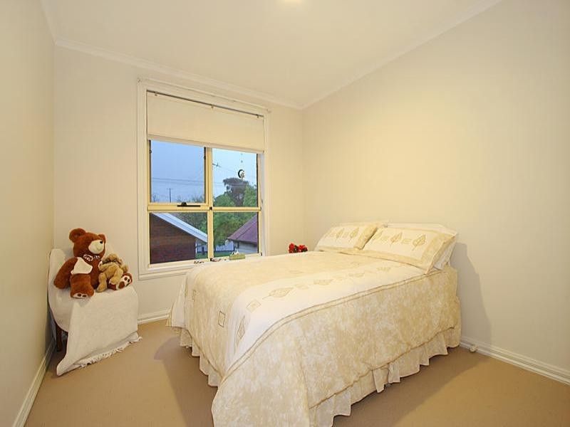 4a Swindon Road, Hughesdale VIC 3166