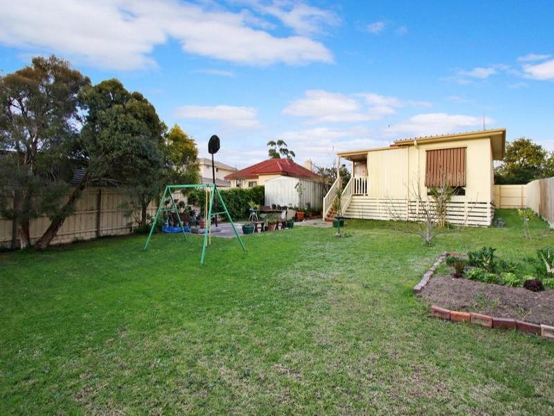 13 Jordan Street, Ashwood VIC 3147