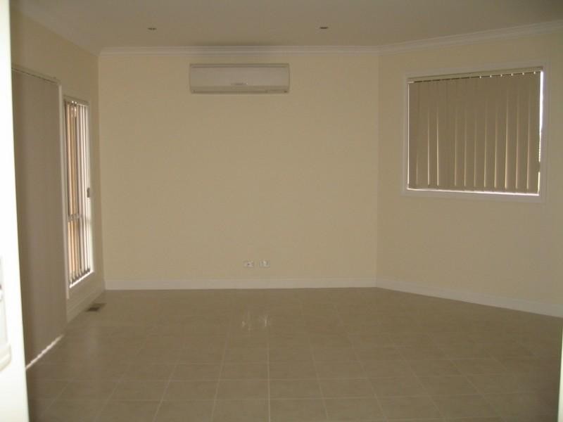 2/28 Manoon Road, Clayton VIC 3168