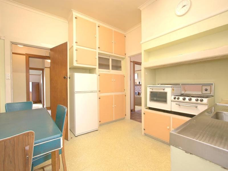 35 Andrew Street, Oakleigh VIC 3166