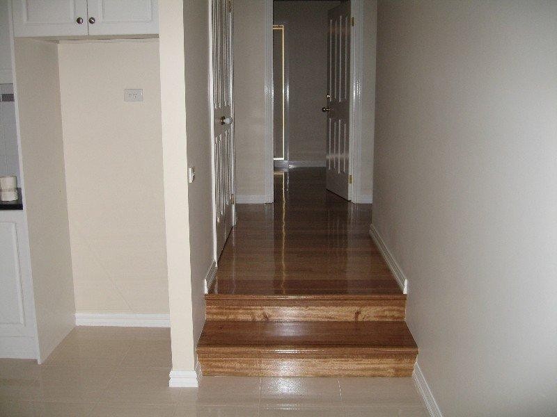 2/10 Woonah Street, Chadstone VIC 3148