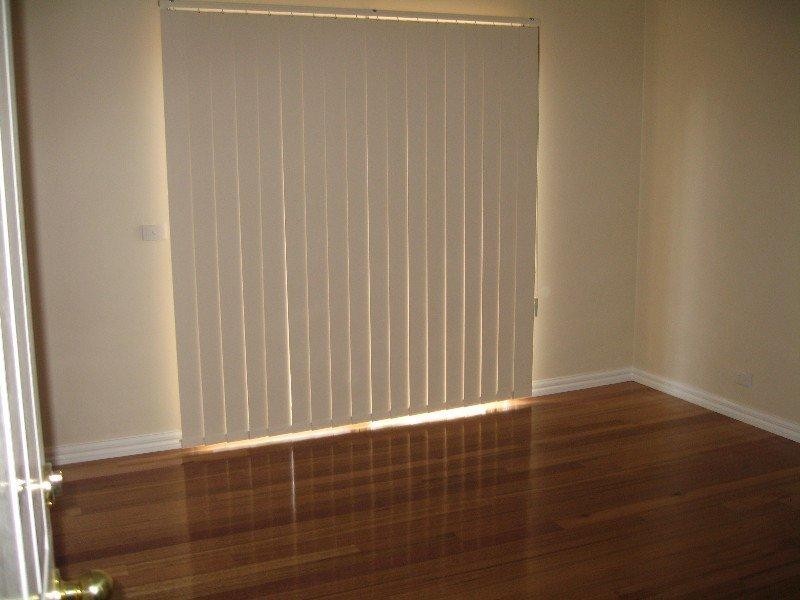 2/10 Woonah Street, Chadstone VIC 3148