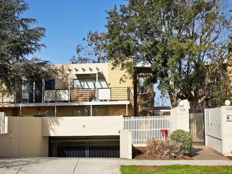 6/1162 Dandenong Road, Carnegie VIC 3163