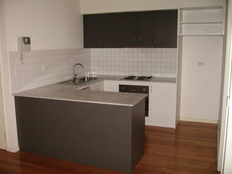 6/1162 Dandenong Road, Carnegie VIC 3163