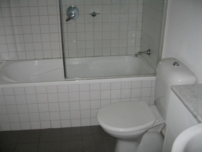 6/1162 Dandenong Road, Carnegie VIC 3163