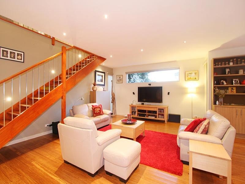 17A Grenfell Road, Mount Waverley VIC 3149