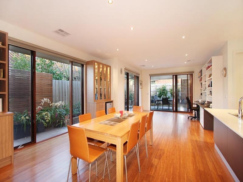 17A Grenfell Road, Mount Waverley VIC 3149