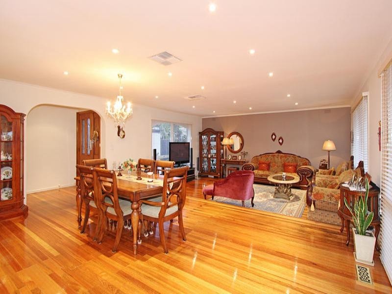 14 Gladwyn Avenue, Bentleigh East VIC 3165