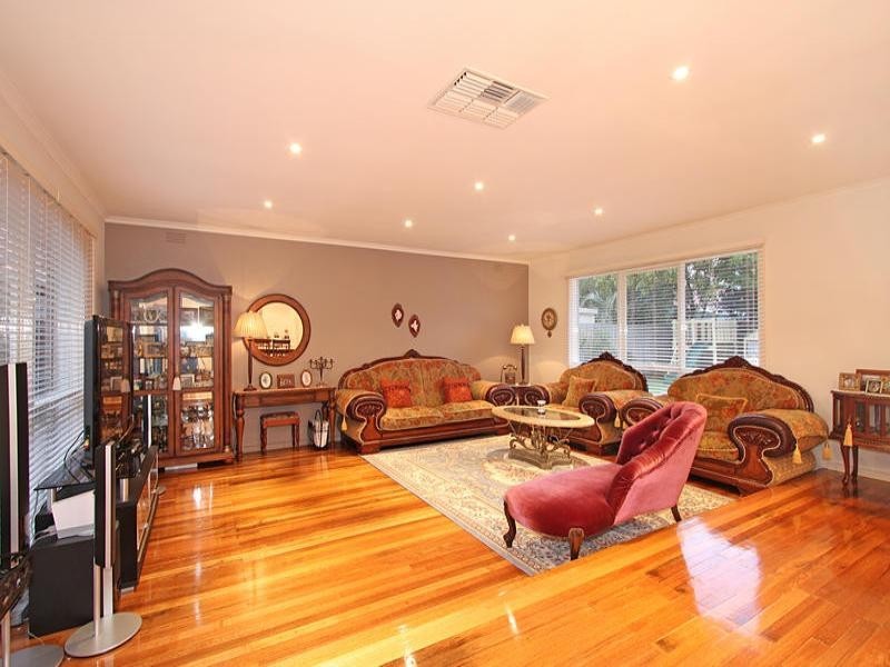 14 Gladwyn Avenue, Bentleigh East VIC 3165