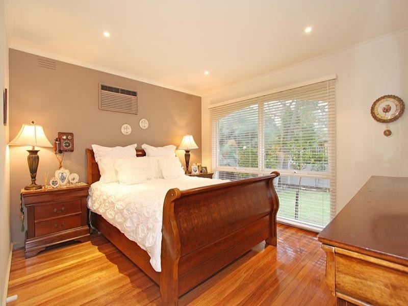 14 Gladwyn Avenue, Bentleigh East VIC 3165