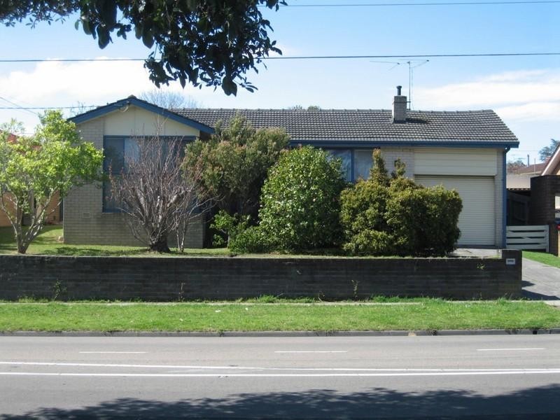 21 Karingal Drive, Frankston VIC 3199