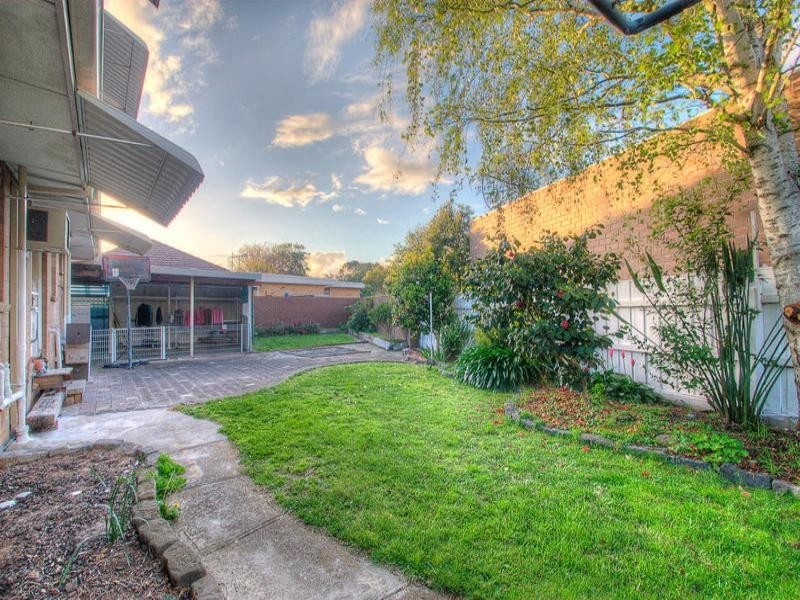 23 Belmont Road, Glen Waverley VIC 3150