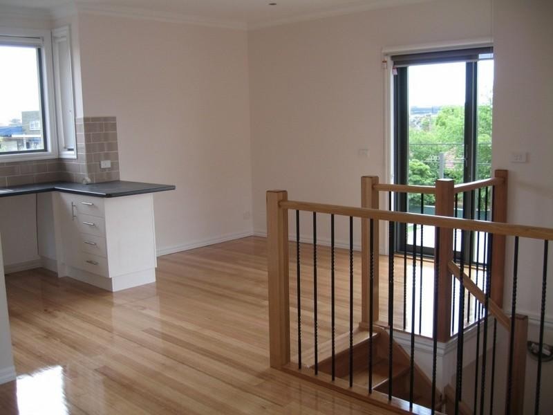 1/30 Atkinson Street, Chadstone VIC 3148