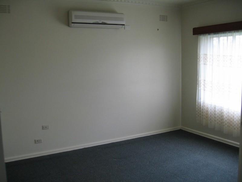 30 Murdo Road, Clayton VIC 3168