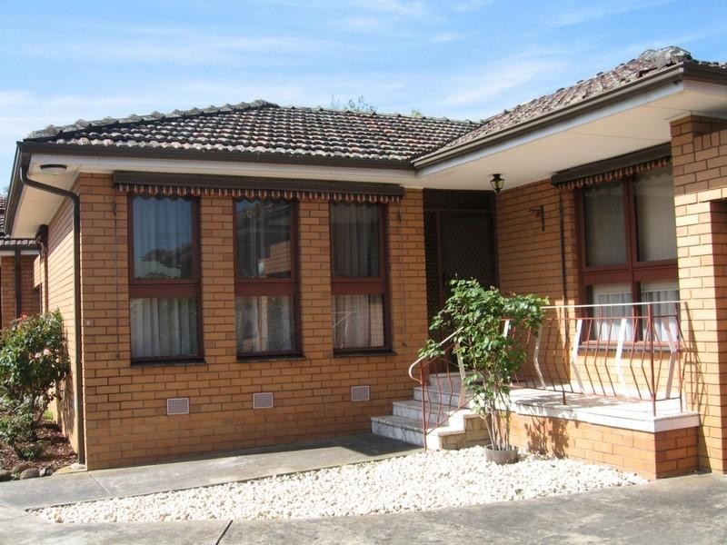 2/20 Rosella Street, Murrumbeena VIC 3163