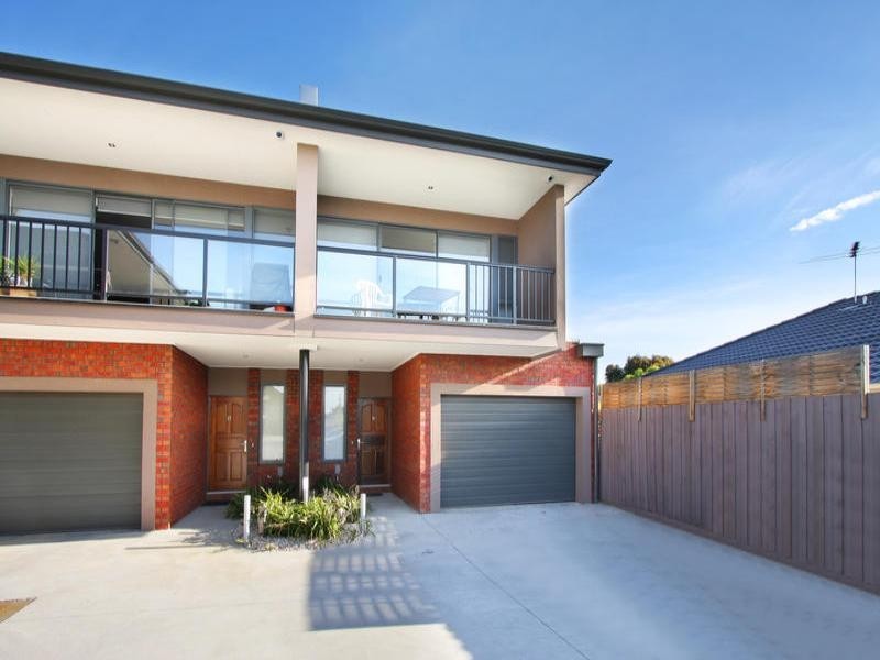 18/2-4 Newton Street, Chadstone VIC 3148