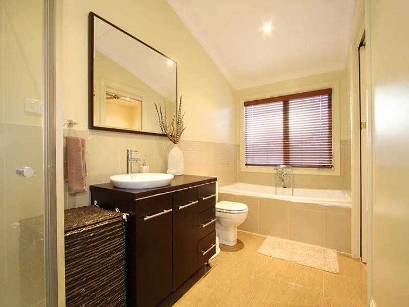 1/93 Stanley Avenue, Mount Waverley VIC 3149