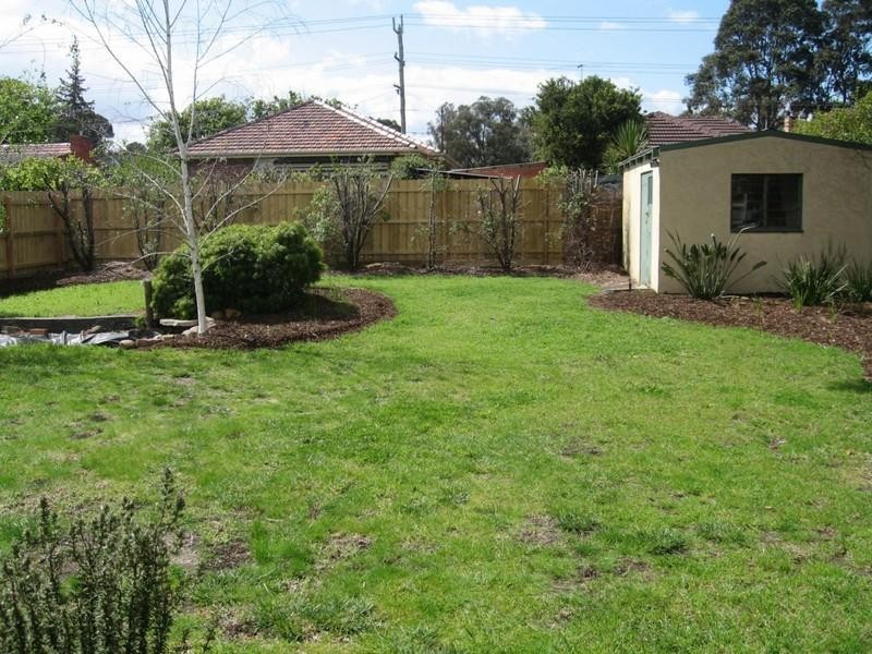 10 Kennaugh Street, Oakleigh East VIC 3166