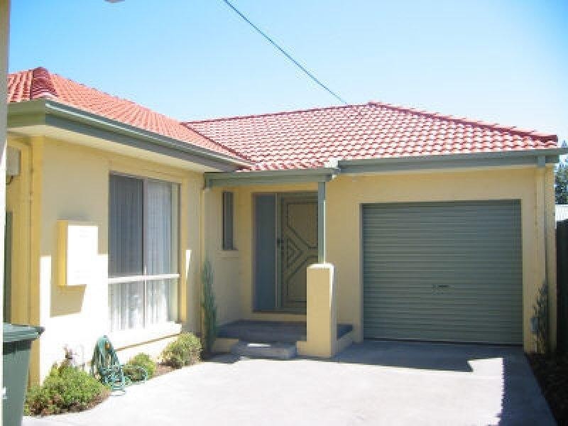 2/7 Simmonds Street, Hughesdale VIC 3166