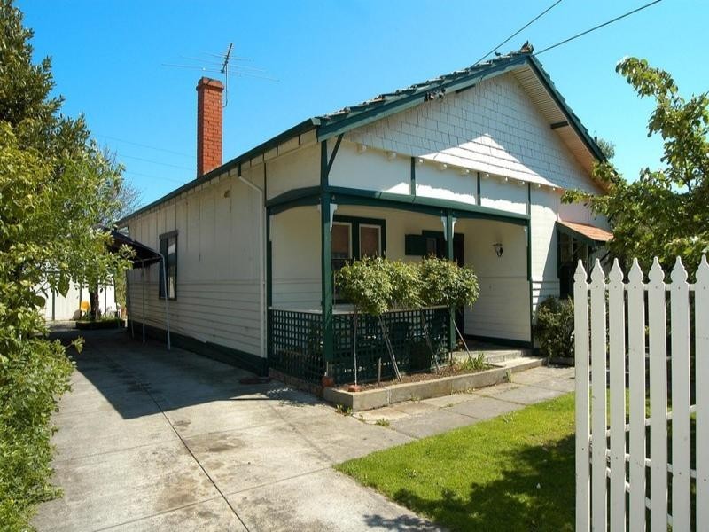 54 Willesden Road, Hughesdale VIC 3166