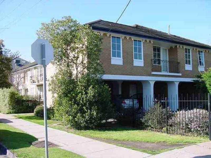 4/20 Katandra Road, Carnegie VIC 3163
