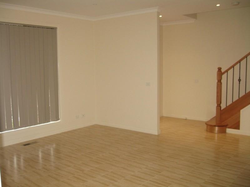 3/28 Knight Street, Clayton VIC 3168