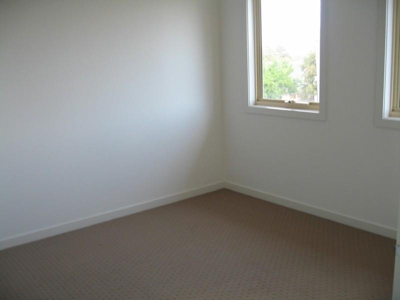 2/1442 North Road, Clayton VIC 3168