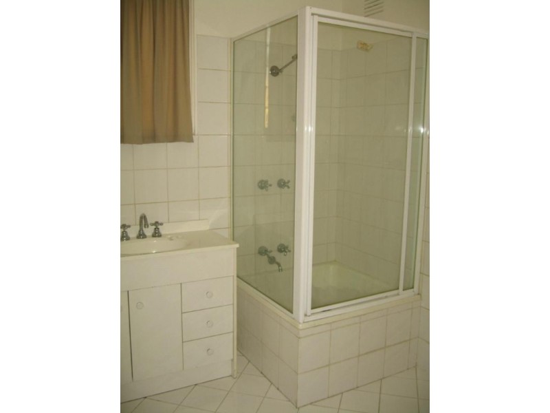 5/1366 Dandenong Road, Hughesdale VIC 3166