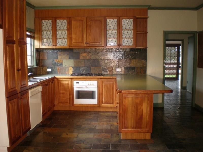 30 Hourigan Avenue, Clayton VIC 3168