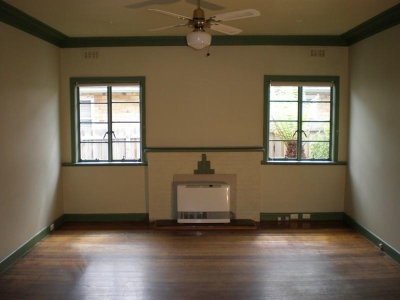 30 Hourigan Avenue, Clayton VIC 3168