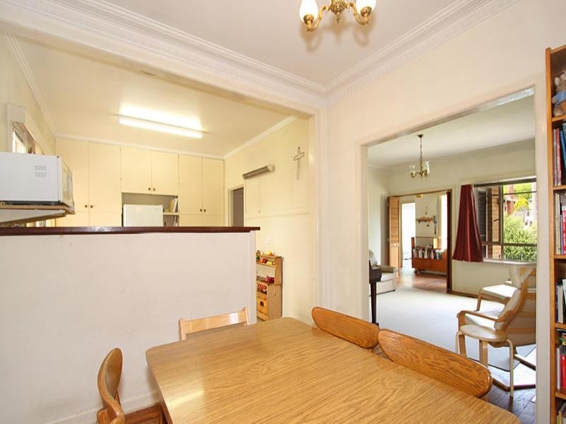 5 Drummond Street, Chadstone VIC 3148