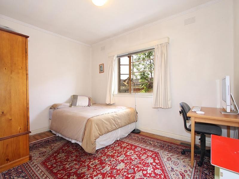 5 Drummond Street, Chadstone VIC 3148