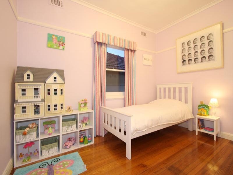 5 Bowmans Parade, Oakleigh East VIC 3166