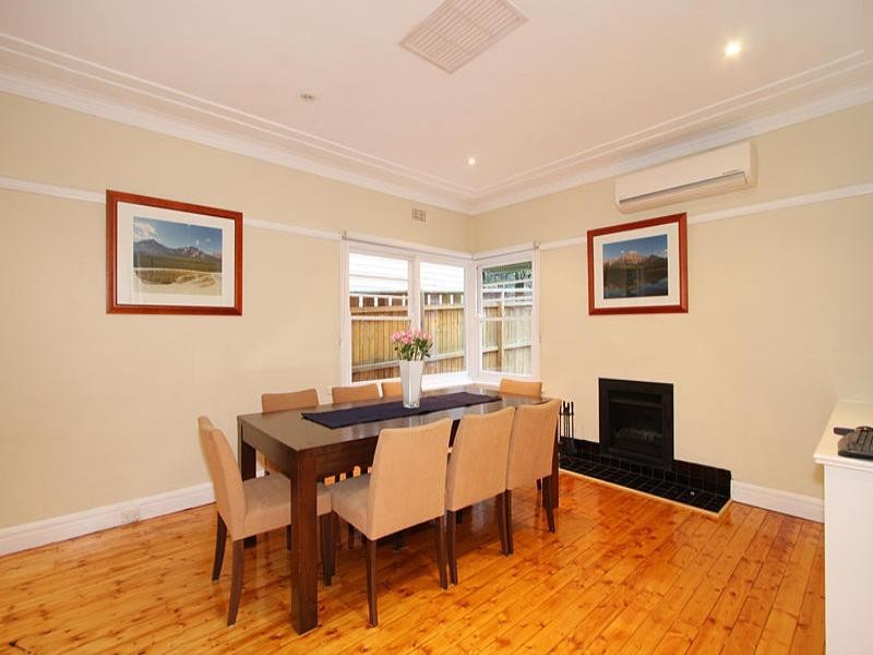 5 Bowmans Parade, Oakleigh East VIC 3166