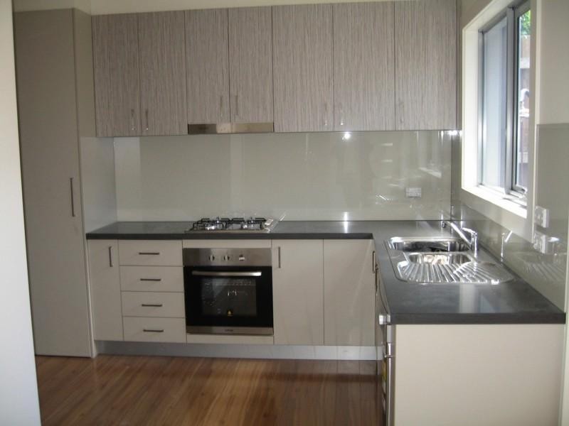 77 Prince Charles Street, Clayton VIC 3168