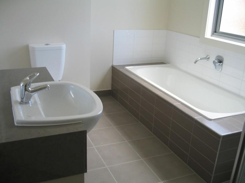 77 Prince Charles Street, Clayton VIC 3168