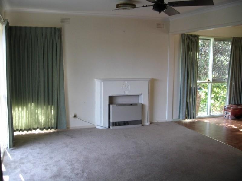 34 Crawford Road, Oakleigh South VIC 3167