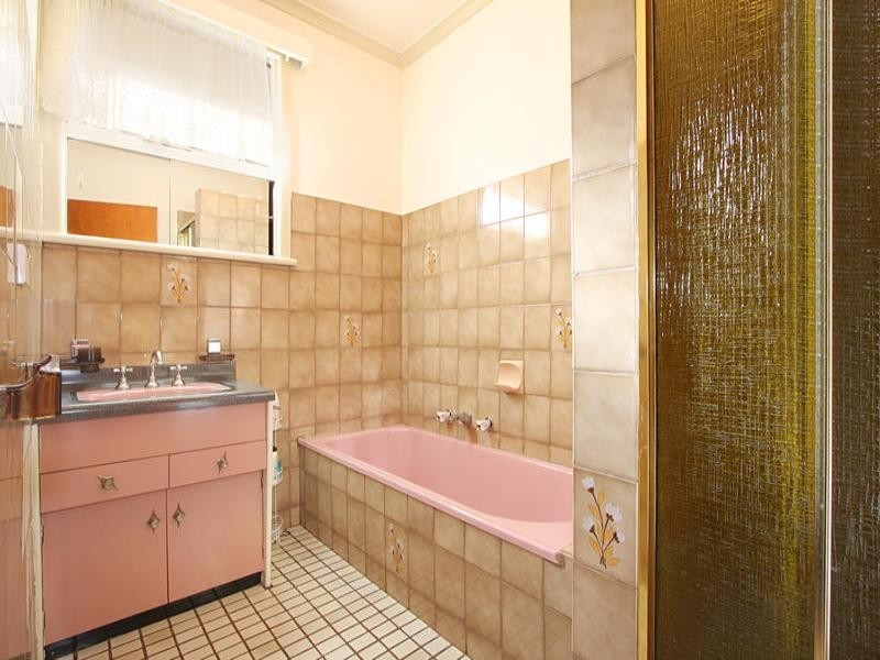 18 Selby Street, Mount Waverley VIC 3149