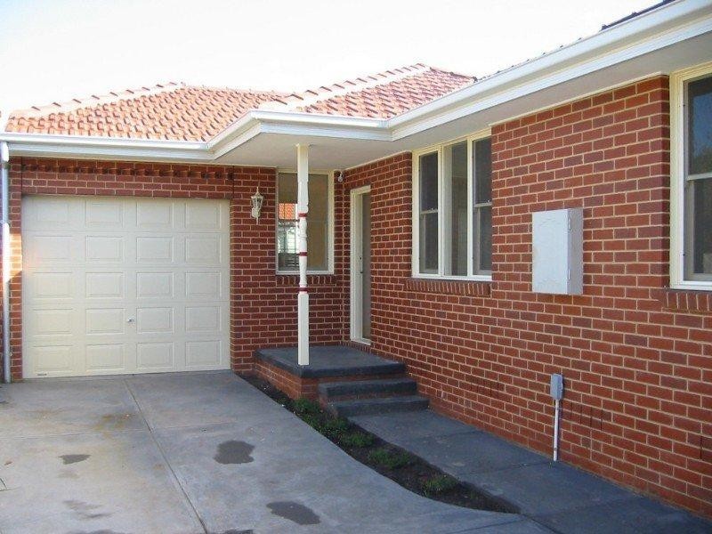1/9 Hotham Street, Hughesdale VIC 3166